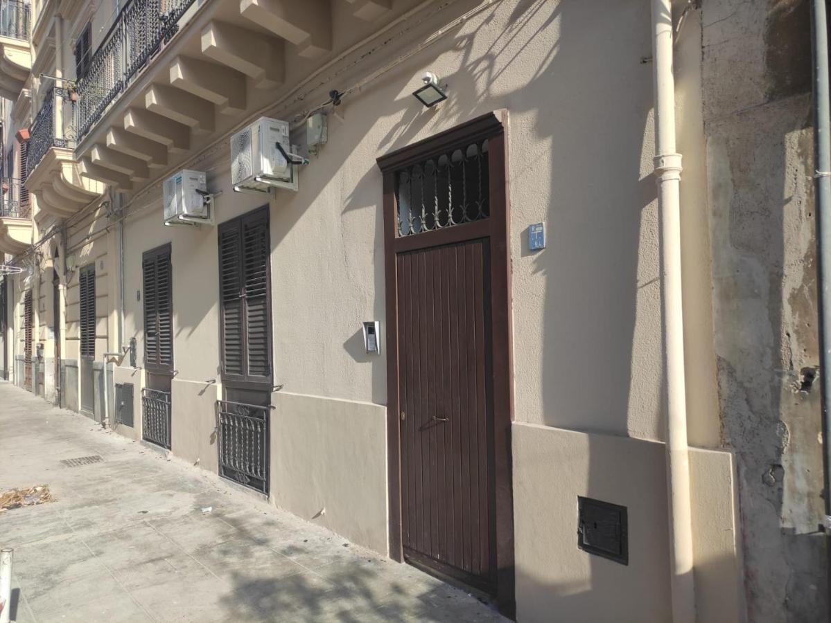 A Casa Da Chiara Apartment Палермо Екстериор снимка